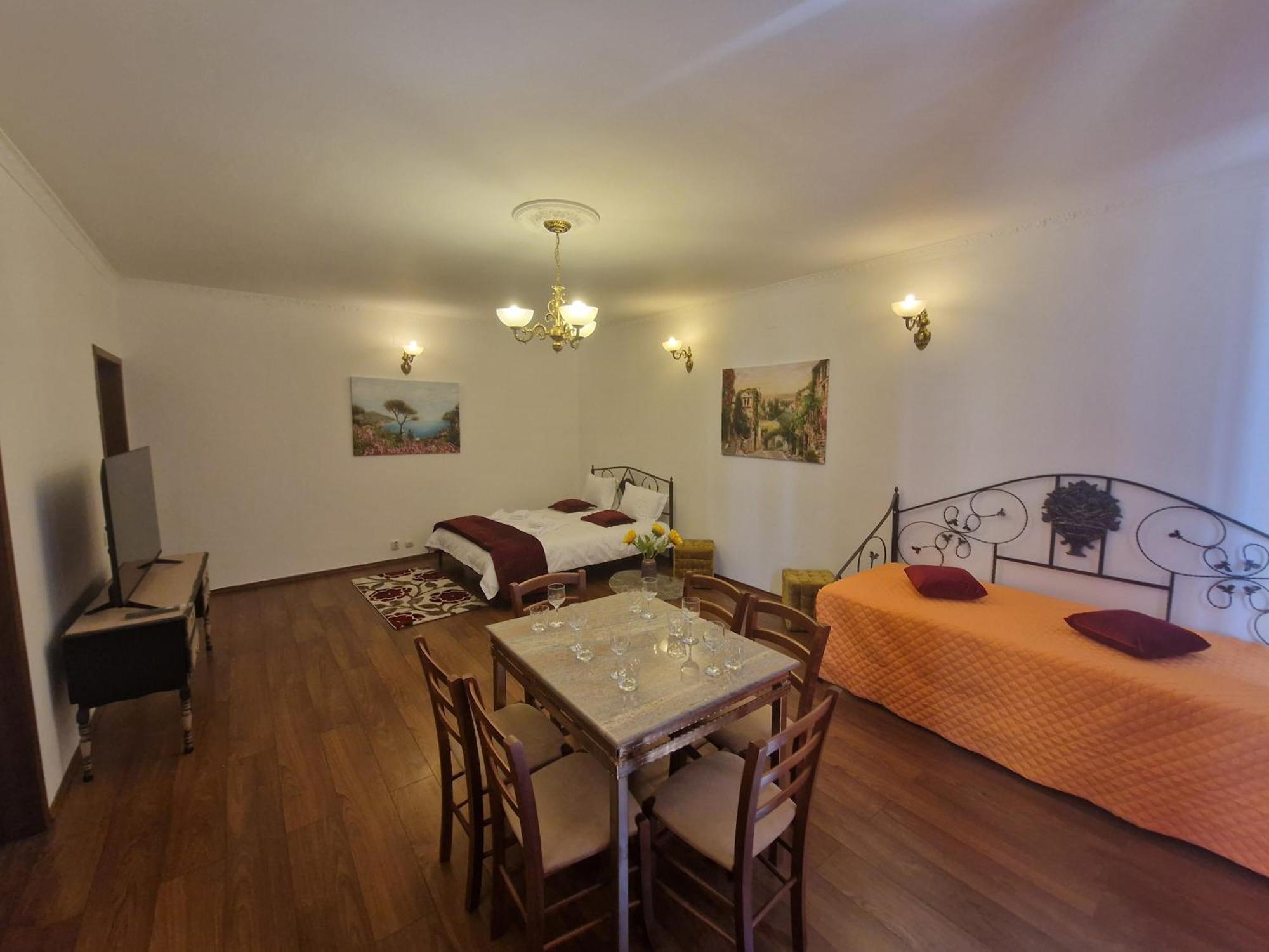 5* Royal House Near Unirii Square Villa Cluj-Napoca Exteriör bild