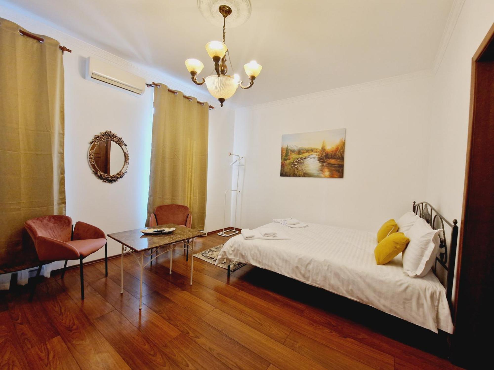 5* Royal House Near Unirii Square Villa Cluj-Napoca Exteriör bild