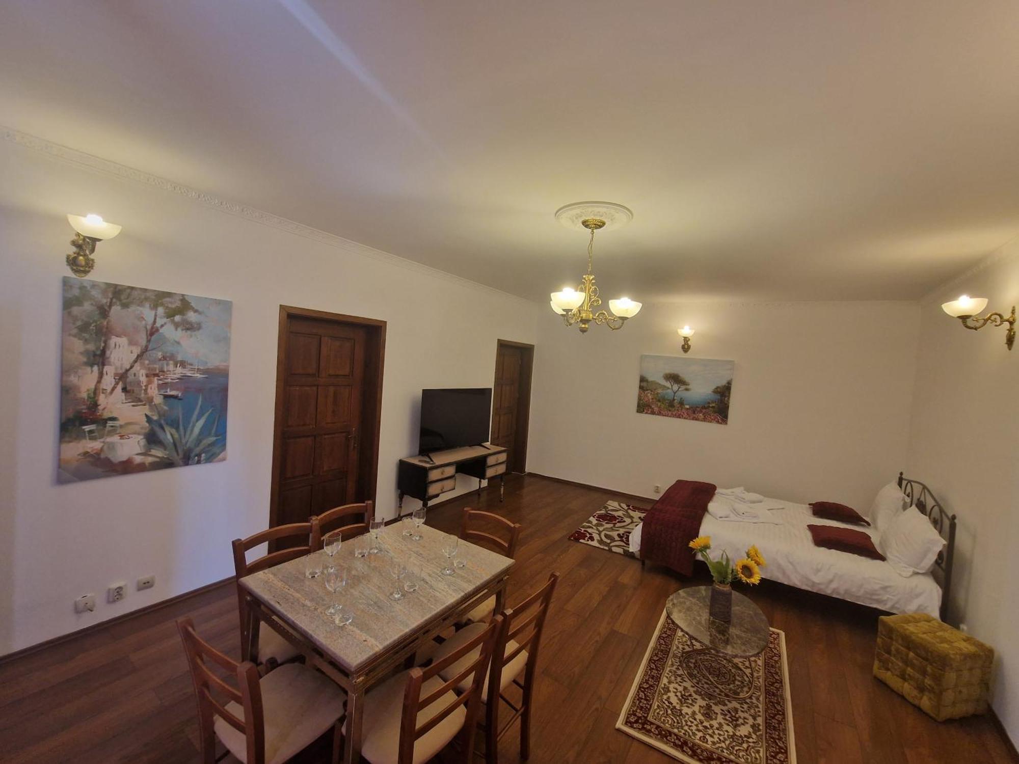 5* Royal House Near Unirii Square Villa Cluj-Napoca Exteriör bild