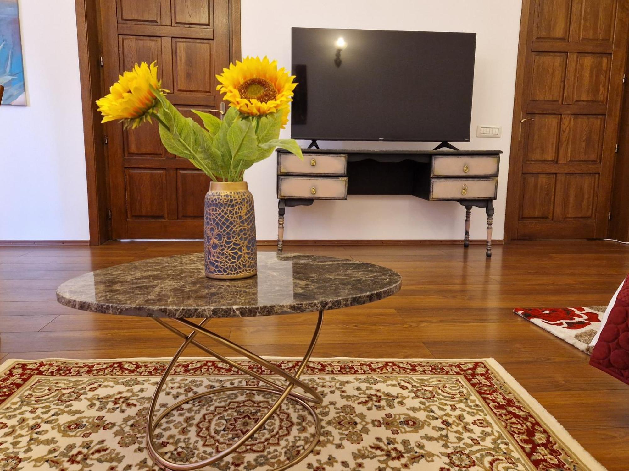 5* Royal House Near Unirii Square Villa Cluj-Napoca Exteriör bild