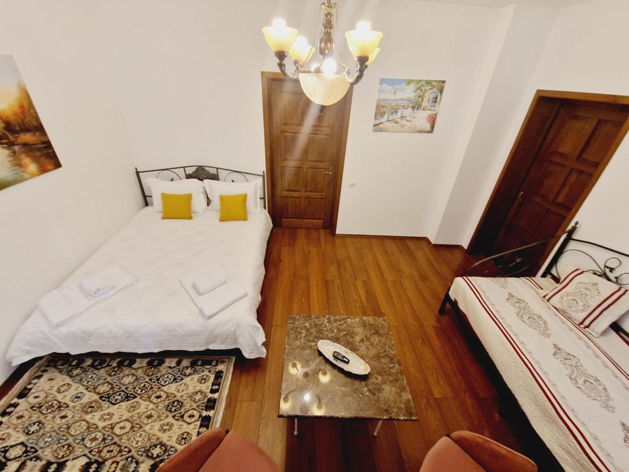 5* Royal House Near Unirii Square Villa Cluj-Napoca Exteriör bild